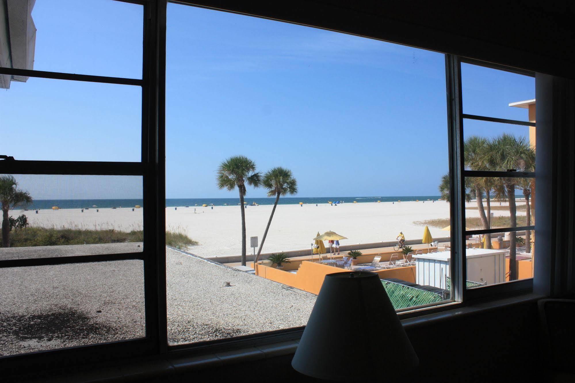 Ibeach Resort Treasure Island Exterior foto